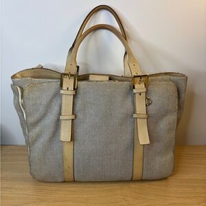 India‎ Hicks Elegant Luxury Beige Tote Bag
